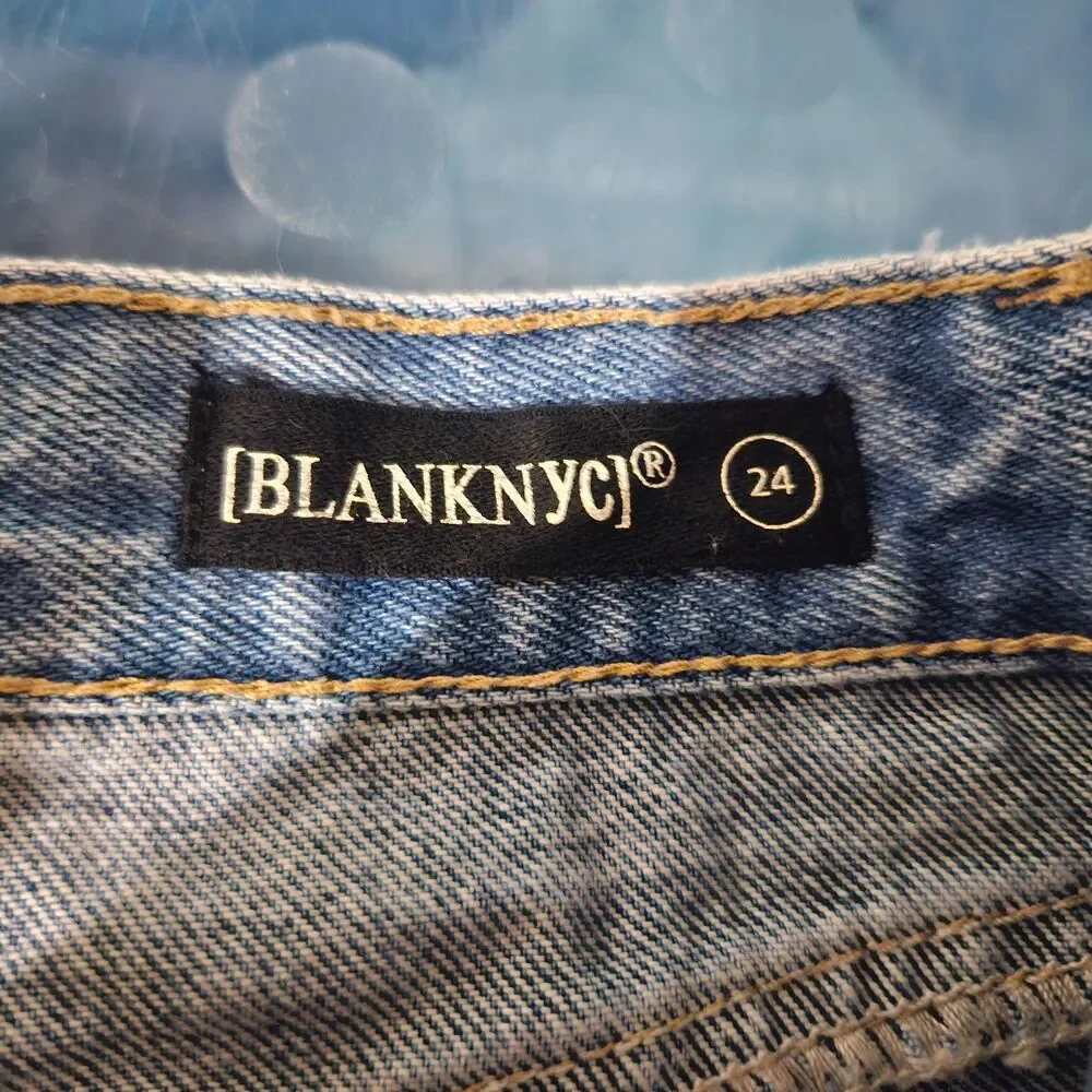Blank NYC Crossover Fair Warning Jean Shorts Med Acid Wash Blue Denim Size 24